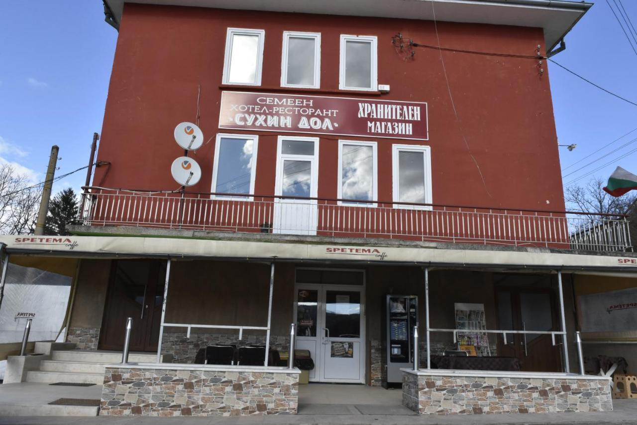 Suhin Dol Hotel Belimel Buitenkant foto